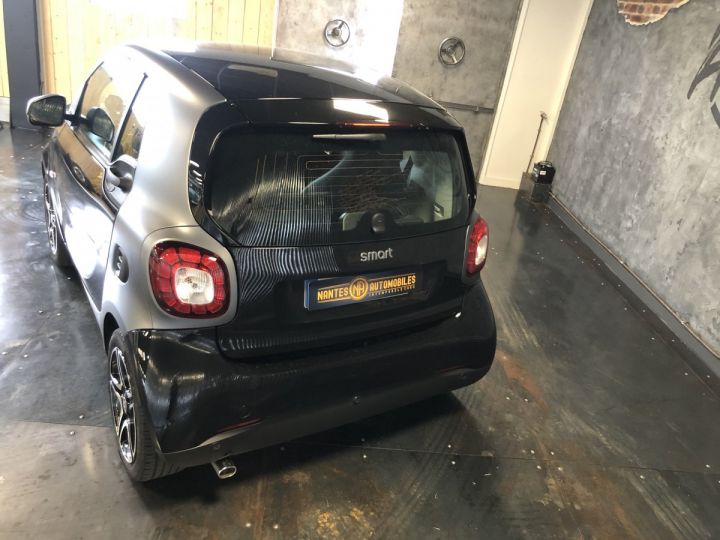 Smart Fortwo SMART FORTWO III COUPE 90 CH PRIME TWINAMIC  NOIR  - 6