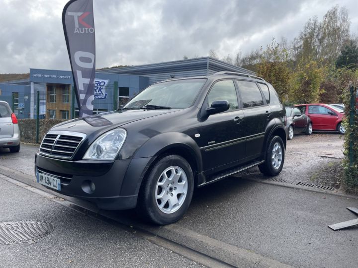 SSangyong Rexton 2.7 D 4x4 186Ch Noir Laqué - 1