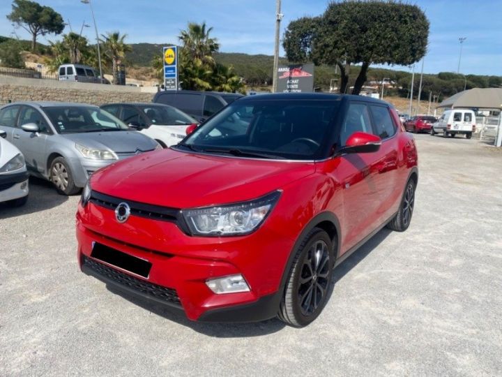 SSangyong Tivoli 160 E-XDI 115CH 2WD LUXURY SAFETY PACK Rouge - 2