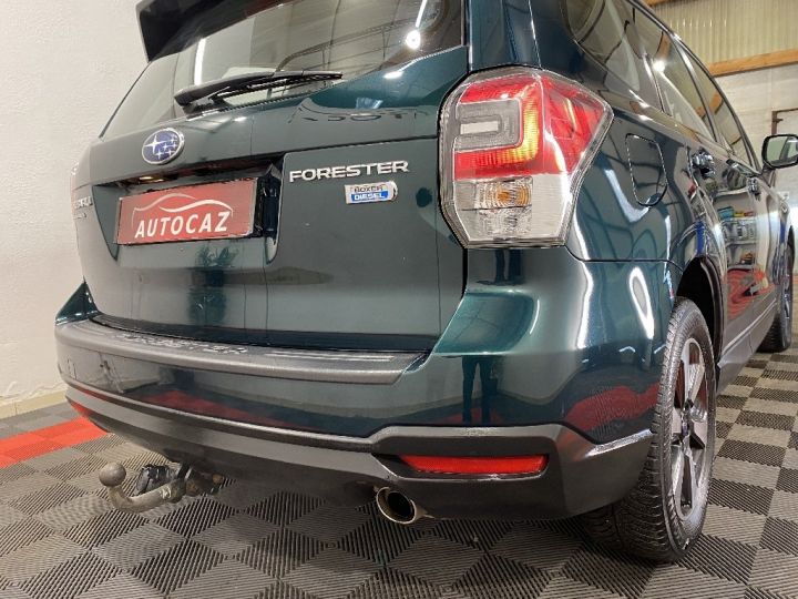 Subaru Forester 2.0D 147ch AWD Lineartronic Exclusive +2017 Vert Métal - 8