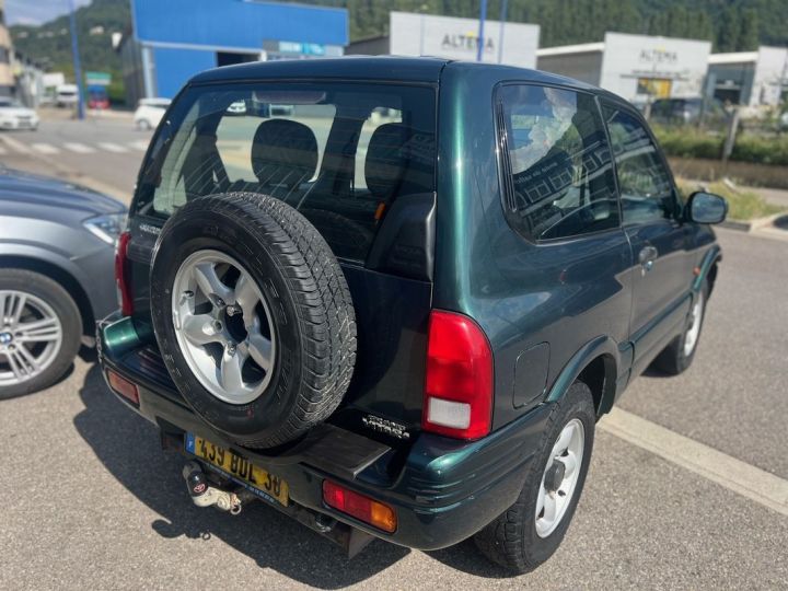 Suzuki Grand Vitara 1.6 16S JLX 3P 1ère Main Vert - 3