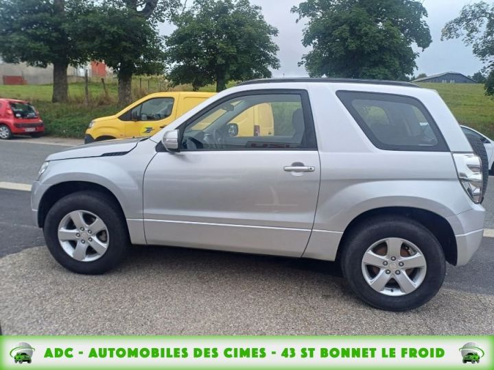 Suzuki Grand Vitara 1.6 VVT 3 PORTES 4X4 Gris - 6