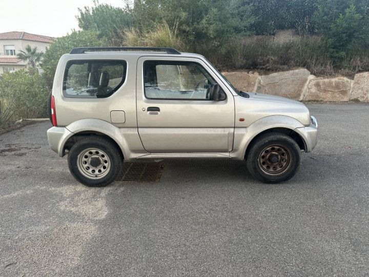 Suzuki Jimny 1.3 LUXE BA Inc - 4