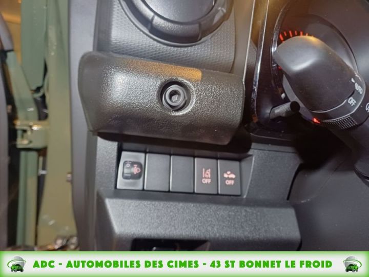 Suzuki Jimny 1.5 VVT Privilège 2 places Vert Foncé - 21