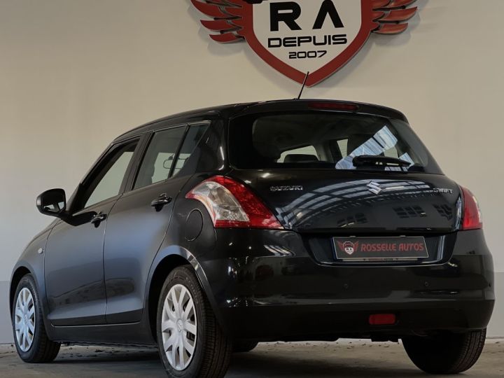 Suzuki Swift 1.2 VVT 94CH GLX BVA Noir Métallisé - 3