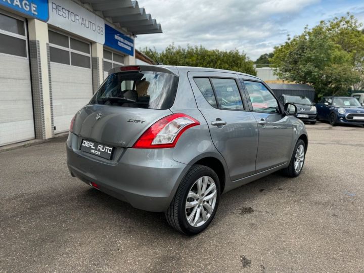 Suzuki Swift 1.2 VVT 94ch Privilege 4x4 Gris - 3