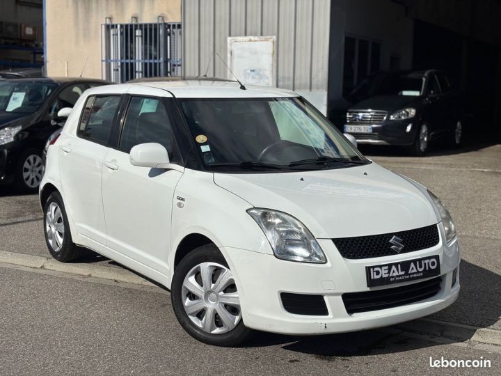 Suzuki Swift 1.3 DDis 70 GL 5P 1ère Main Blanc - 4