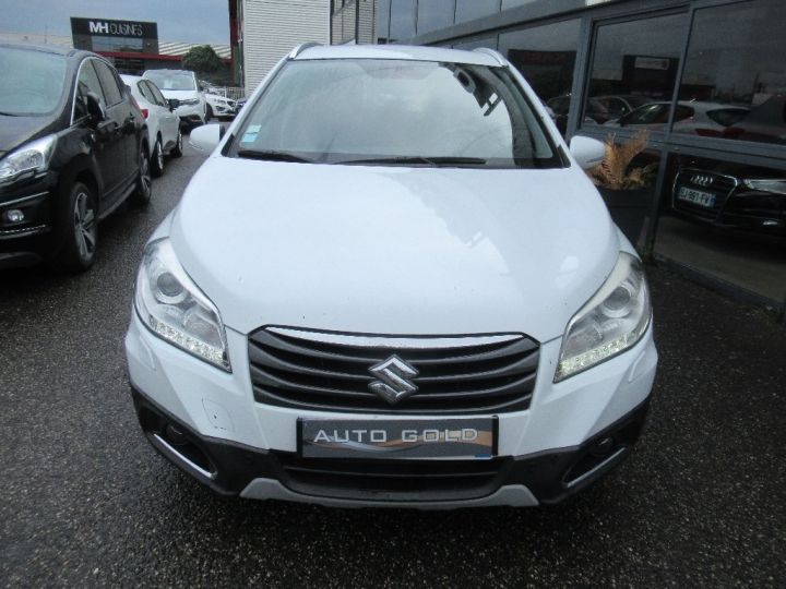 Suzuki SX4 S-Cross 1.6 DDiS 120 ch 4x4 Allgrip Style Blanc - 2