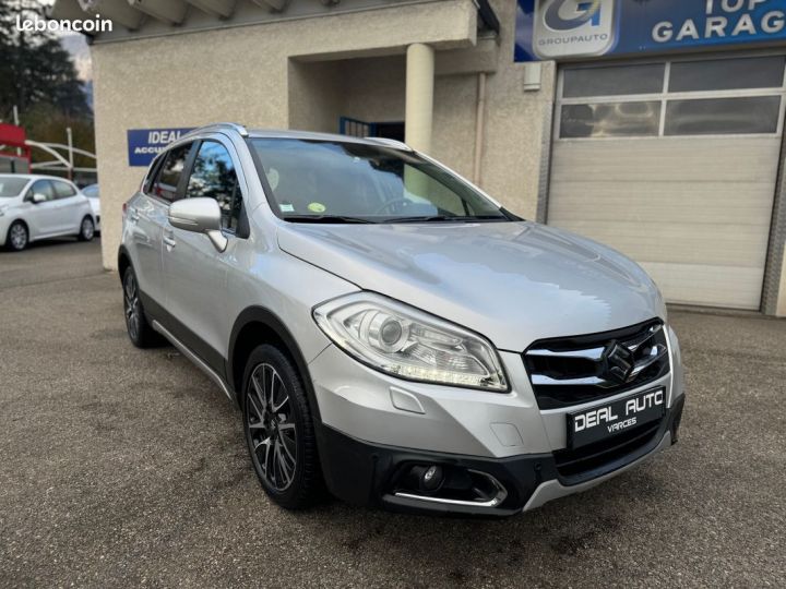 Suzuki SX4 S-Cross 1.6 DDiS Pack AllGrip 4x4 Gris - 2