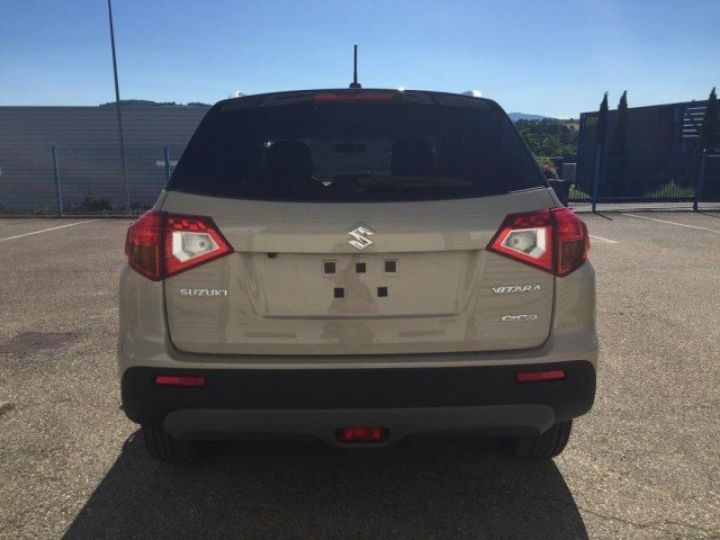 Suzuki Vitara 1.6 VVT PRIVILEGE ALLGRIP     Essence BEIGE - 13