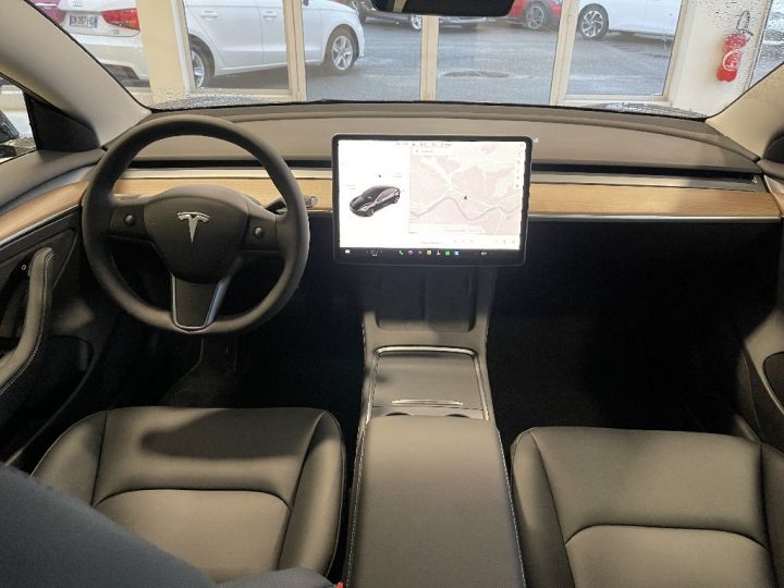 Tesla Model 3 Autonomie Standard Plus RWD Noir - 5