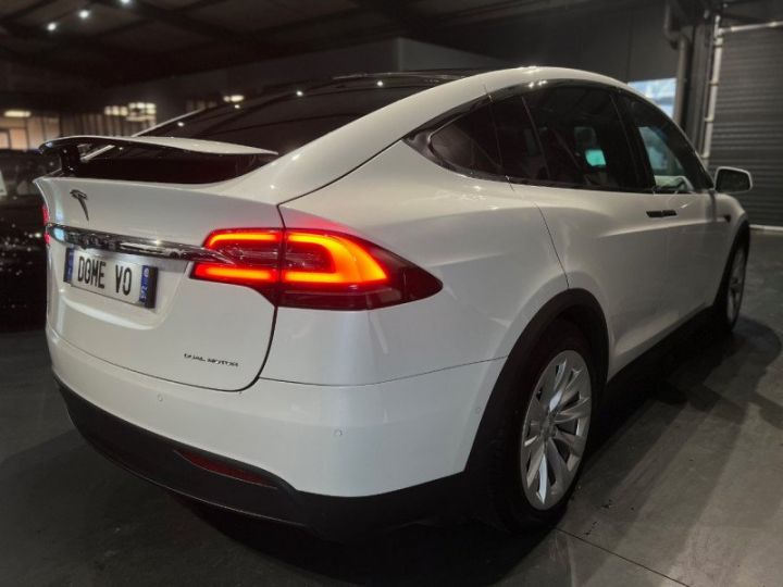 Tesla Model X LONG RANGE Blanc - 4