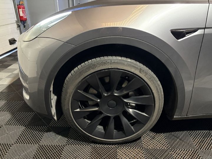 Tesla Model Y Grande Autonomie Dual Motor AWD  GRIS QUIKSILVER - 3