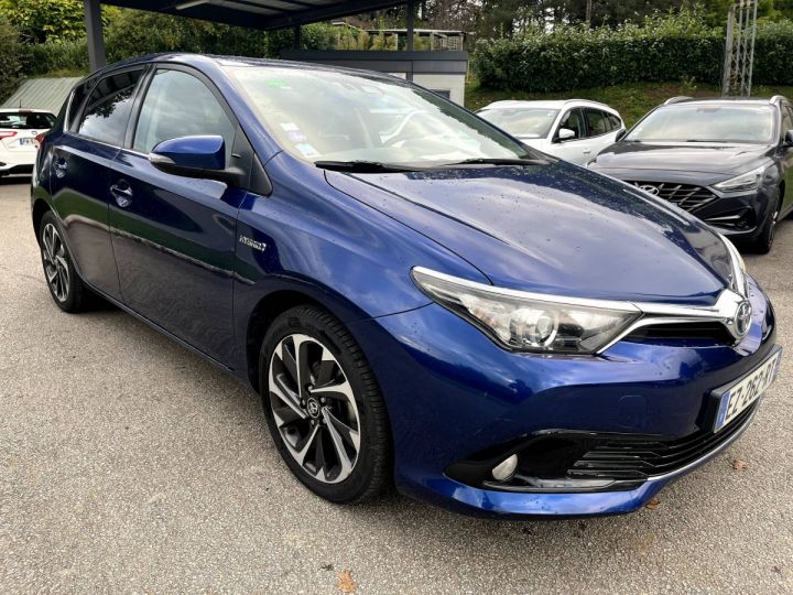 Toyota Auris II HSD 136h Design Business BLEU CLAIR - 1