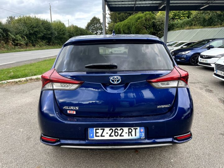 Toyota Auris II HSD 136h Design Business BLEU CLAIR - 3