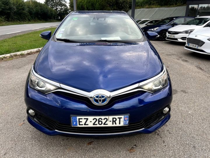 Toyota Auris II HSD 136h Design Business BLEU CLAIR - 4