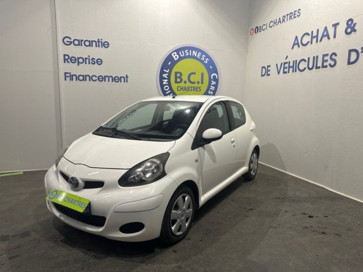 Toyota Aygo 1.0 VVT-I 68CH CONFORT 5P Blanc - 3