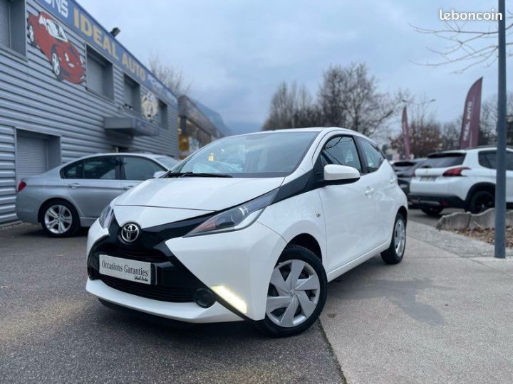 Toyota Aygo 1.0 VVT-I 69ch X-Play 5P Caméra de recul LED Blanc - 2