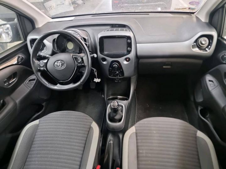 Toyota Aygo 1.0 VVT-i 72ch x-play 5p NOIR - 4