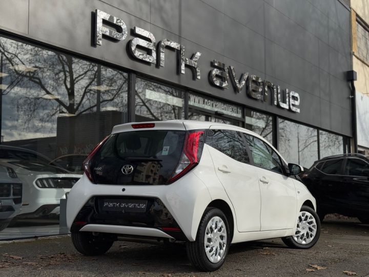 Toyota Aygo 1.0 VVT-I 72CH X-PLAY 5P Blanc - 5