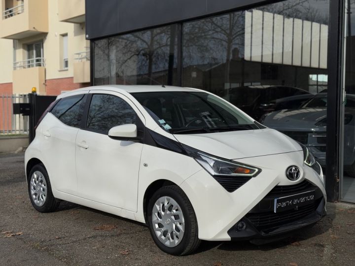 Toyota Aygo 1.0 VVT-I 72CH X-PLAY 5P Blanc - 9