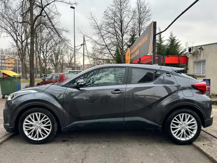 Toyota C-HR 1.8 HYBRIDE 122 DYNAMIC GRIS - 3