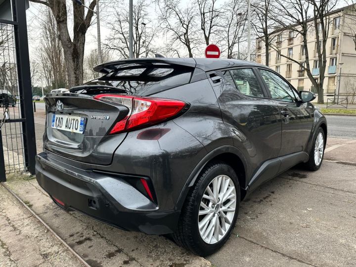 Toyota C-HR 1.8 HYBRIDE 122 DYNAMIC GRIS - 21