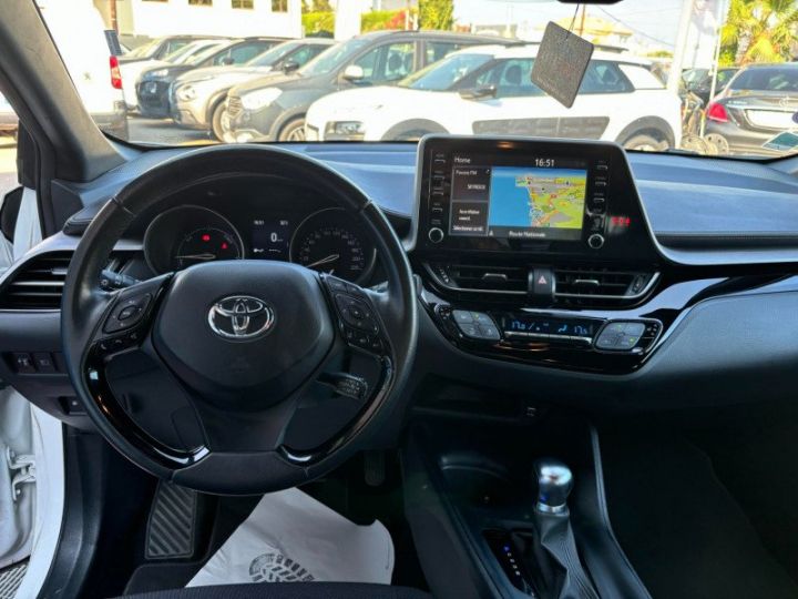 Toyota C-HR 1.8 HYBRIDE 122CH DYNAMIC BUSINESS E-CVT + PROGRAMME BEYOND ZERO ACADEMY Blanc Pur - 7