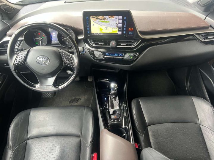 Toyota C-HR 1.8i VVT-i Hybrid C-Business Plus E-CVT Noir Métallisé - 11