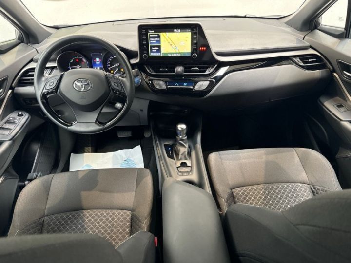 Toyota C-HR 122H DYNAMIC 2WD E-CVT MY22 Gris Clair - 16