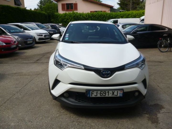 Toyota C-HR 122h Dynamic Business Blanc - 1