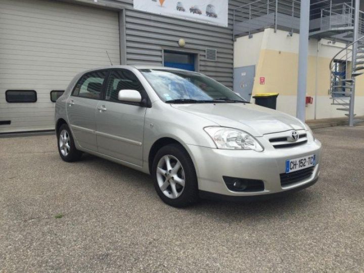 Toyota Corolla 1.1 VVTI SOL 110CV BVA     Essence GRIS METAL - 1