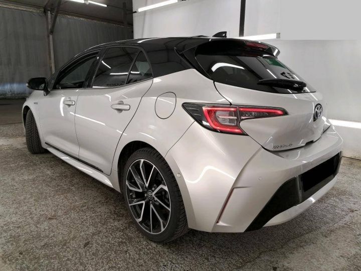 Toyota Corolla Hybride 122h - Collection GRIS CLAIR - 3