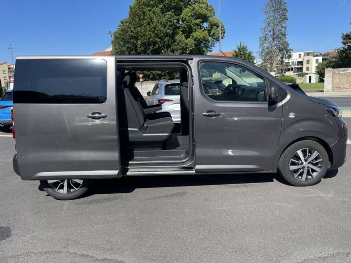 Toyota ProAce (2) 2.0 D MEDIUM 180 D-4D AUTO BUSINESS 2 portes latéral 5 places Gris - 14