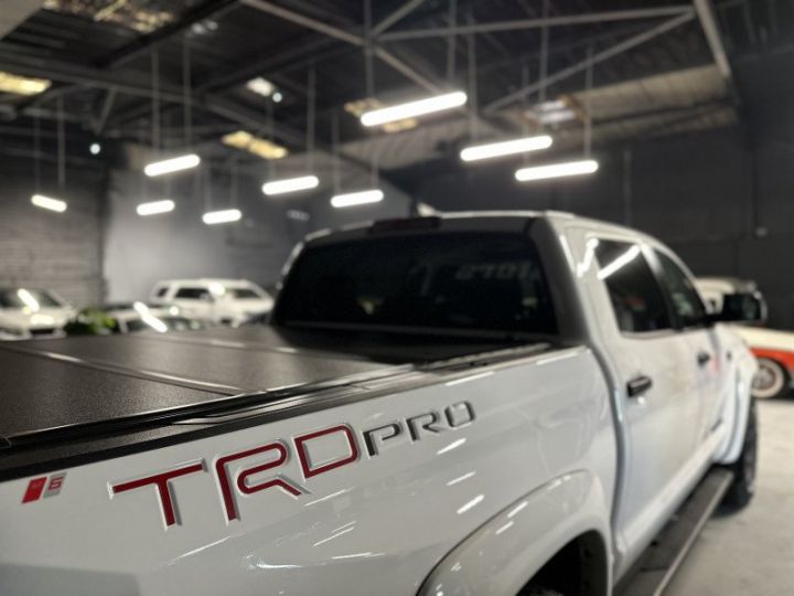 Toyota Tundra V8 5.7 TRD TVA RECUPERABLE Blanc - 20