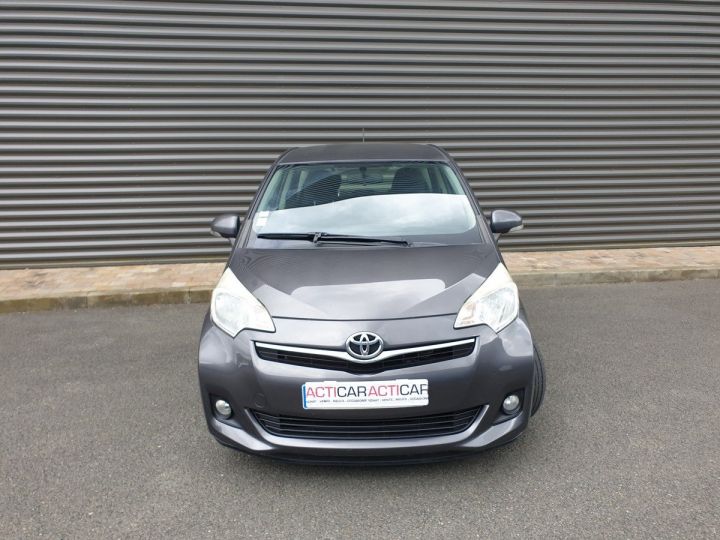 Toyota Verso verso-s 1.4 d-4d 90 dynamic bv6 Gris Anthracite Occasion - 25