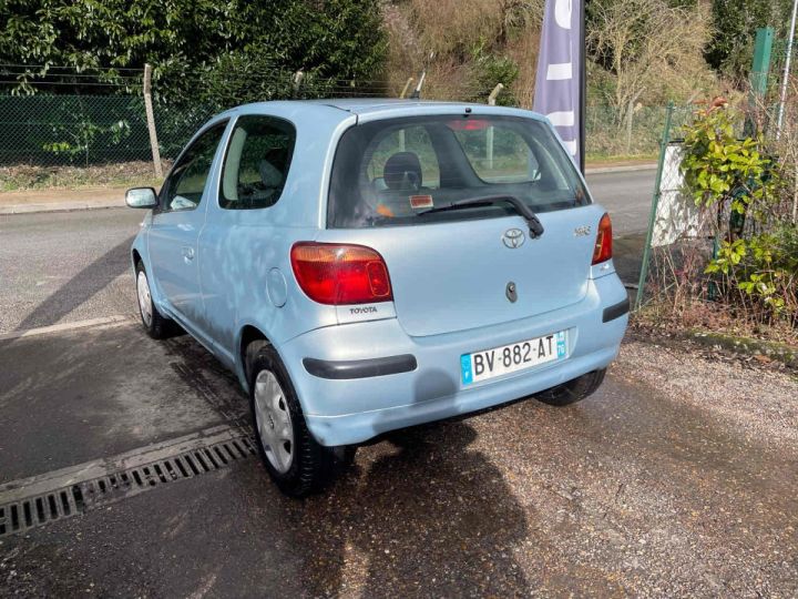 Toyota Yaris 1.0 16V 998cm3 65cv  Bleu Azur Laqué - 11