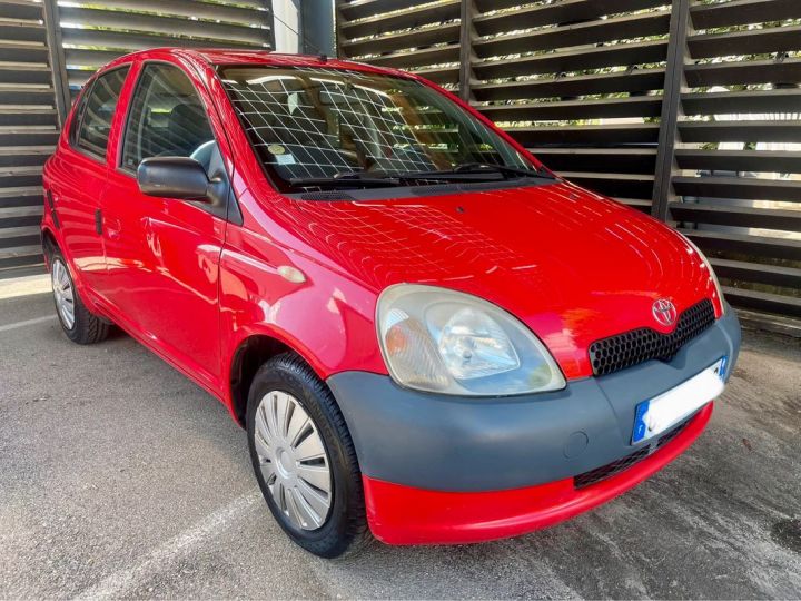 Toyota Yaris 1.0 VVT 68 CH Terra Rouge - 1