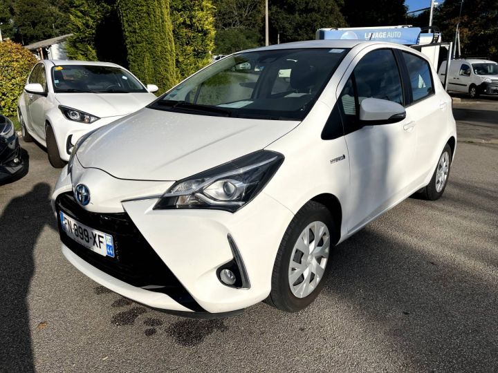 Toyota Yaris 1.5 VVT-I HYBRID FRANCE BUSINESS AUTO BLANC - 1