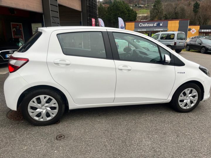 Toyota Yaris Affaires hybride société BLANC - 4