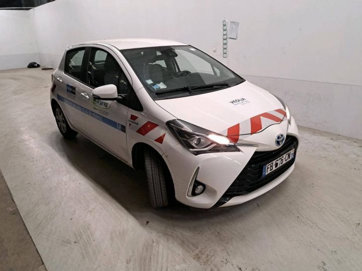 Toyota Yaris Affaires III 100h France Business 5p BLANC - 2