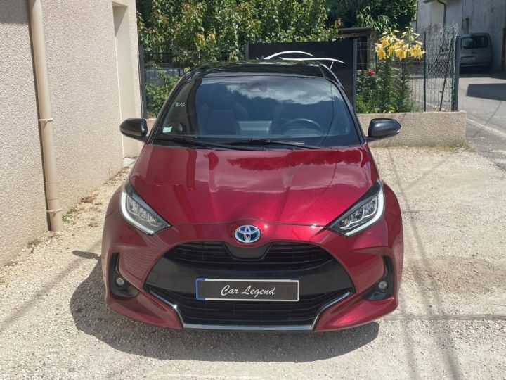 Toyota Yaris IV 116h Collection 5p ROUGE FONCE - 2