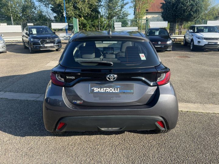 Toyota Yaris IV 125cv VVT-i France Camera 1erMain Clim CarPlay 68,000Kms Prime à la Conversion GRIS FONCE - 6