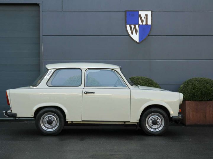 Trabant P601 S Low mileage 1st Paint Beige - 4