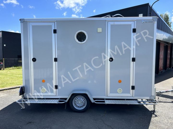 Trailer CHANTIER CANTINIERE BASE VIE 4 PERSONNES GRIS - 3