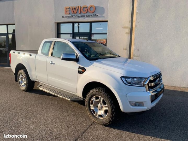 Utilitaire léger Ford Ranger 4 x 4 SUPER CABINE 2.2 TDCI 160CH XLT 4X4 Blanc - 1