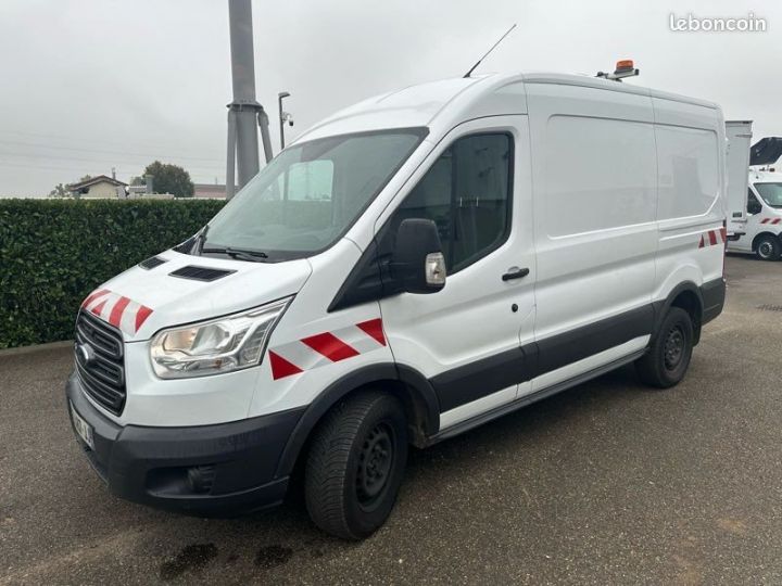 Utilitaire léger Ford Transit 4 x 4 15490 ht fourgon l2h2 4x4 130cv  - 3