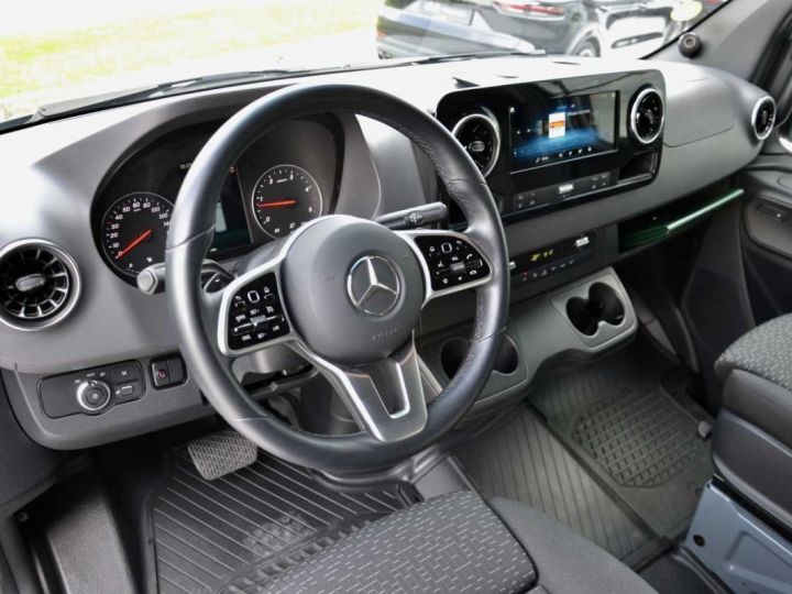 Utilitaire léger Mercedes Sprinter 4 x 4 3.0D V6 4X4 Offroad Camper FULL Gris - 9