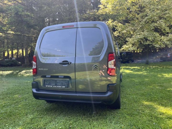 Utilitaire léger Citroen Berlingo Autre 1.5 BlueHDi -- utilitaire long chassis Gris Métallisé - 4