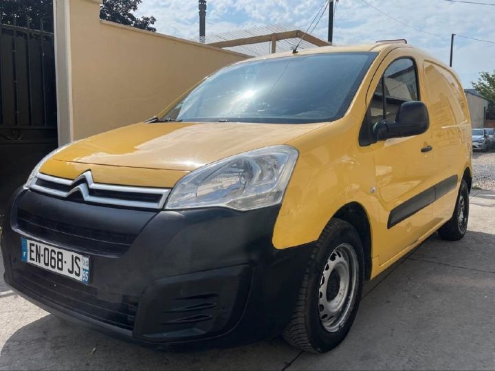 Utilitaire léger Citroen Berlingo Autre 1.6 bluehdi 100ch s&s etg6 automatique garantie 12-mois Autre - 1